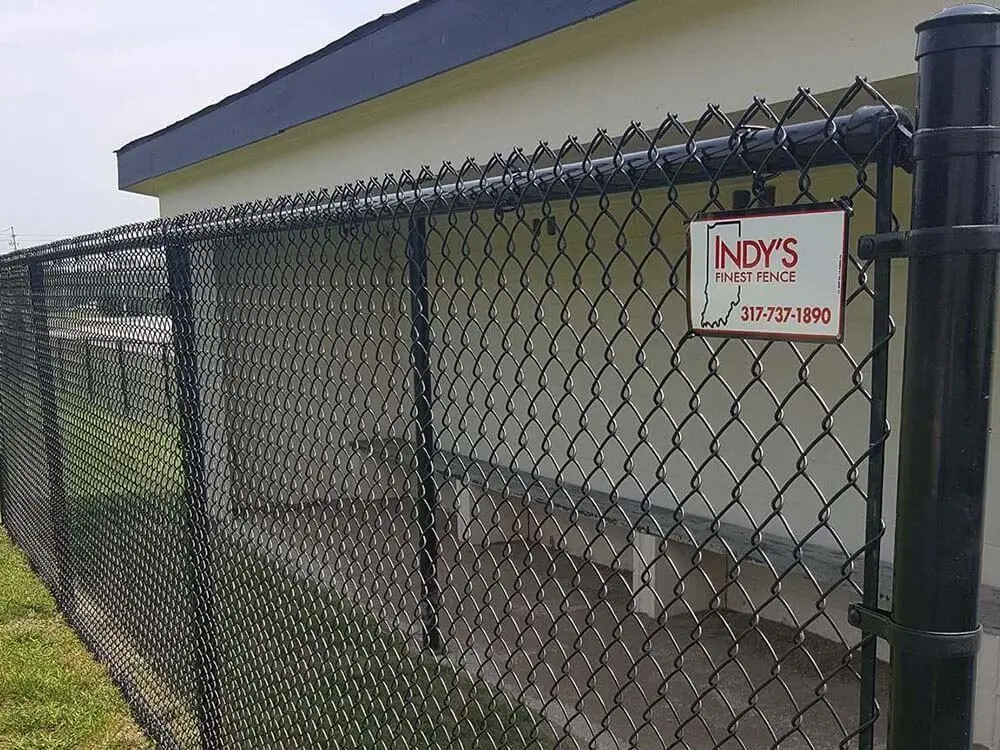Black PVC-Coated Chain Link Fence for Dugouts and Sports Complexes in Indianapolis