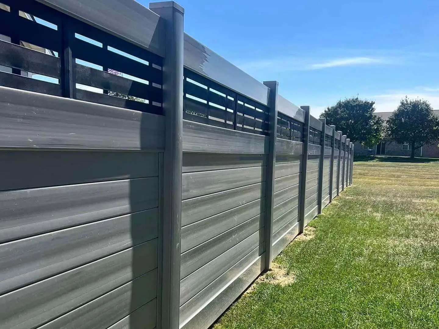 Horizontal Semi-Privacy Vinyl Fence in Driftwood for Indianapolis Home and Business Owners
